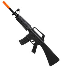 Útočná puška M16