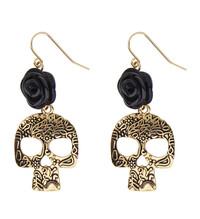 Pár náušníc s čiernou ružou a zlatou lebkou