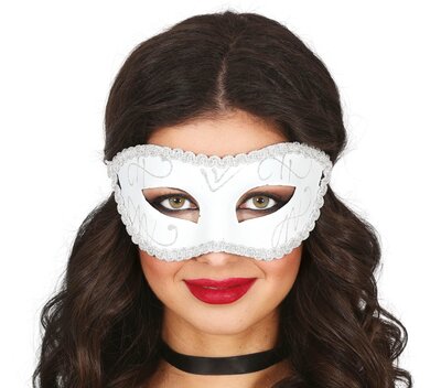 Dámska biela šatka so vzorom